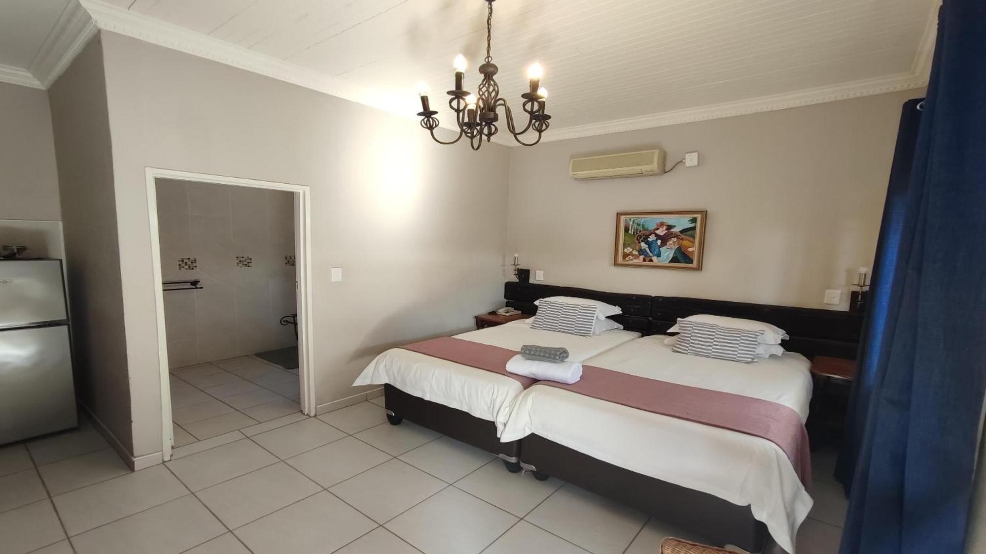 Bird'S Nest Guest House Keetmanshoop Værelse billede