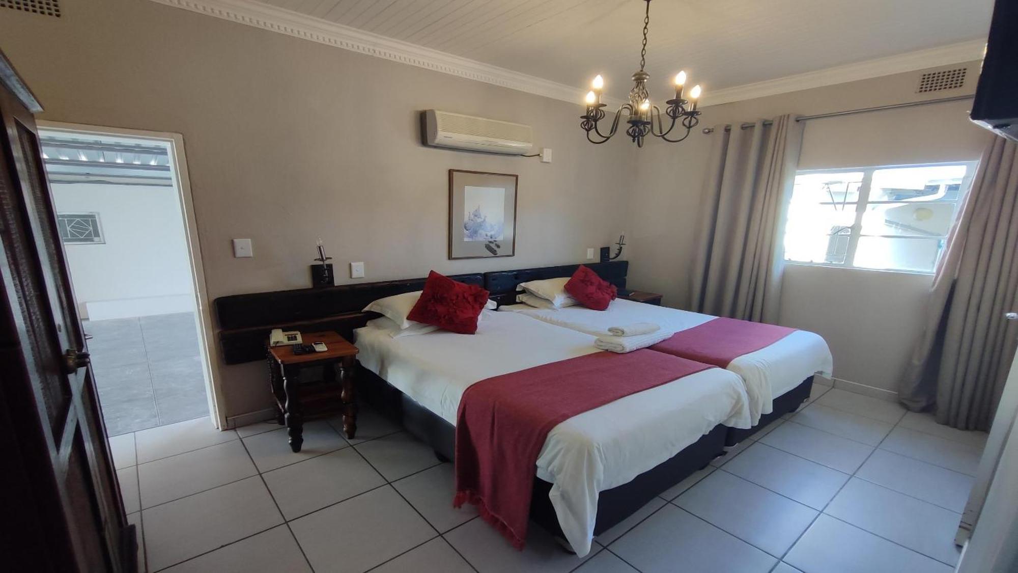 Bird'S Nest Guest House Keetmanshoop Eksteriør billede